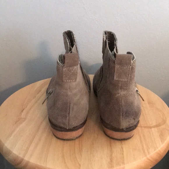 ModCloth Leather Booties - Picture 3 of 4